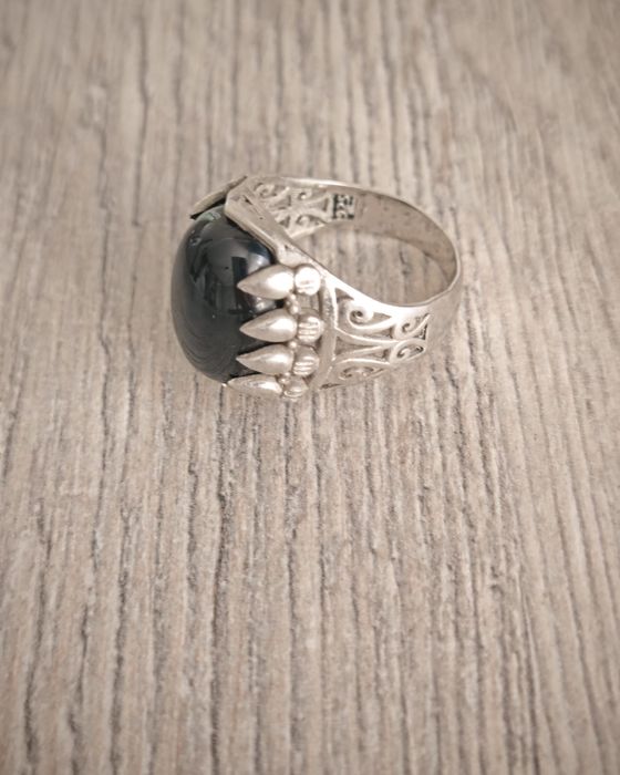 Серебряное кольцо