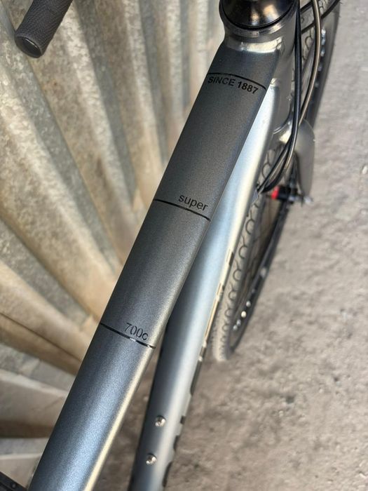 Шоссейный велосипед 700C  24 скоростей