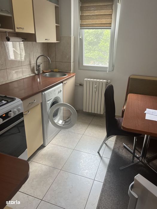 2 camere Sd, Podu Ros