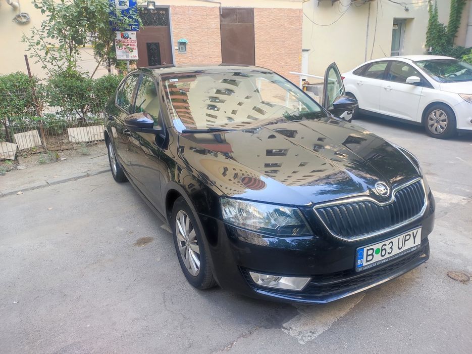 Vând Skoda Octavia1,6
