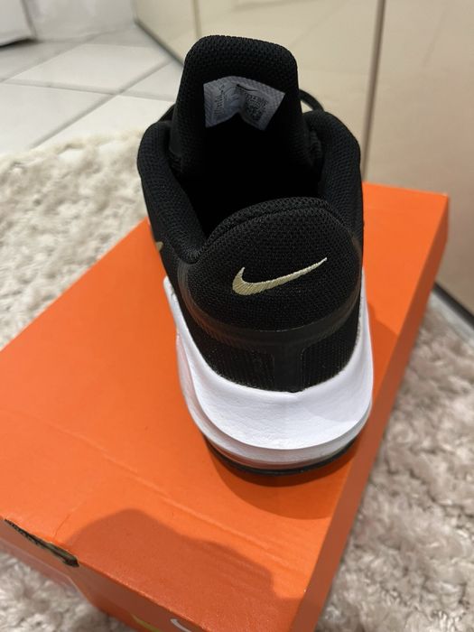 маратонки Nike air max