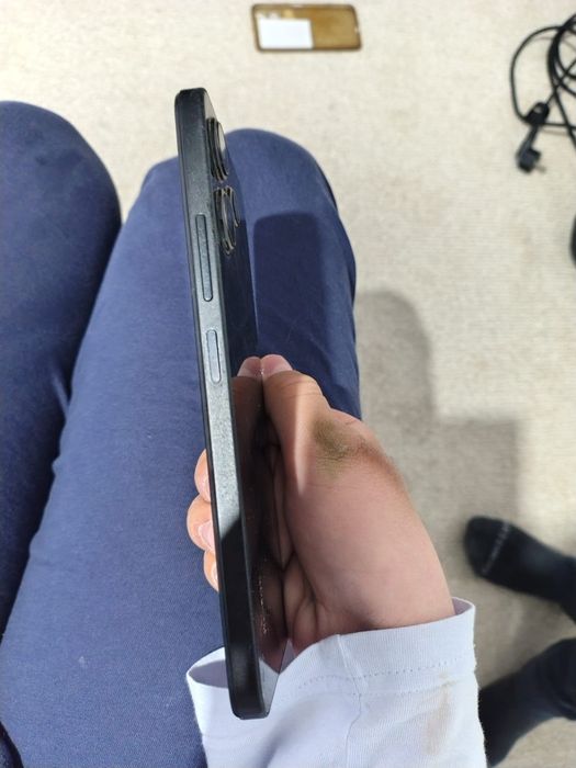Vând Xiaomi  redmi 12