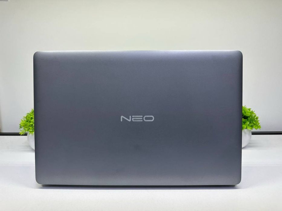 Neo core i5-5 SSD 256 gb Ram 8 gb