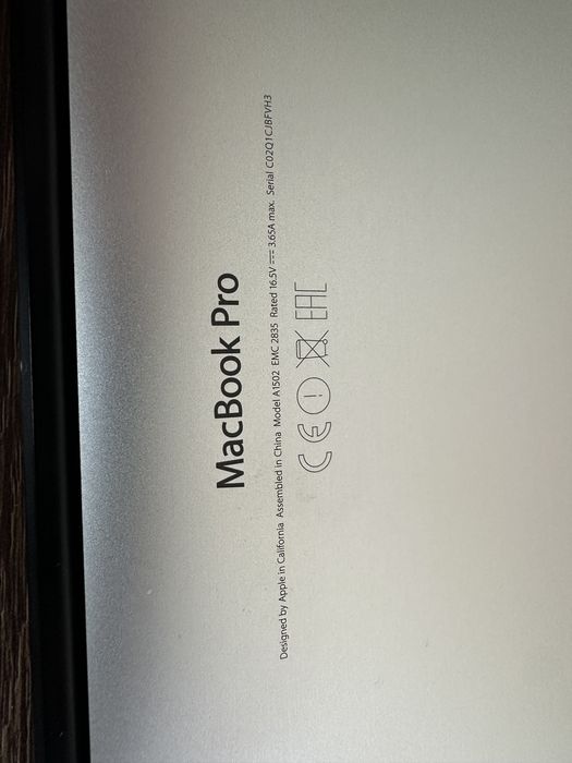 Vand Macbook Pro Early 2015 13”
