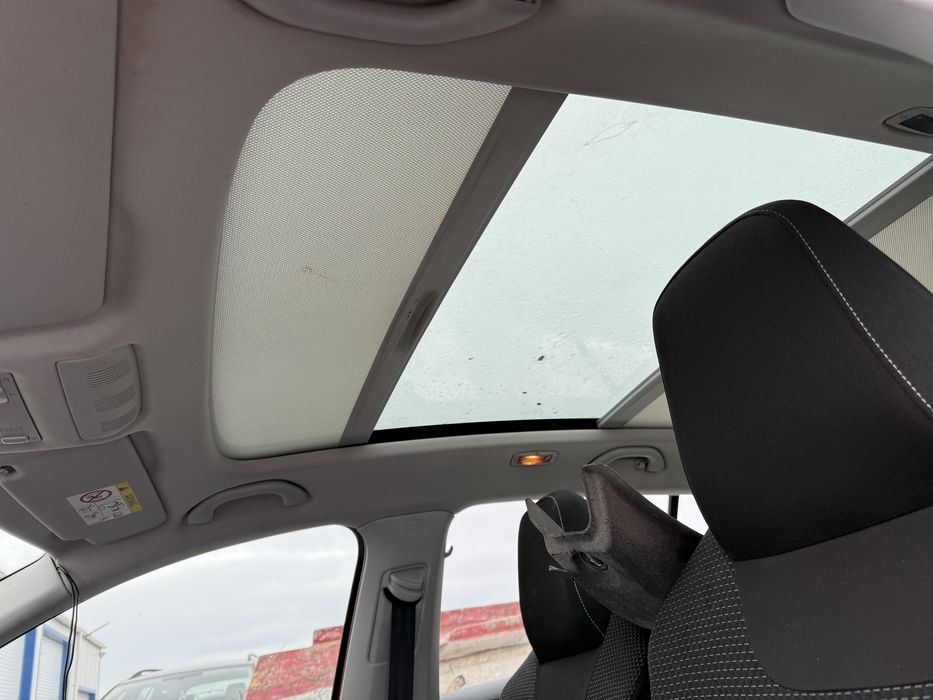 Skoda rapid avariata 2015