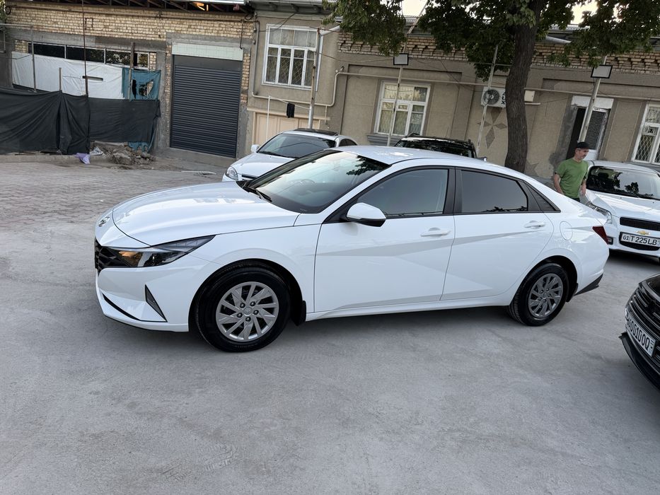 Hyundai elantra  korea
