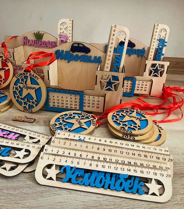 Деревянные именные подарочные комплекты