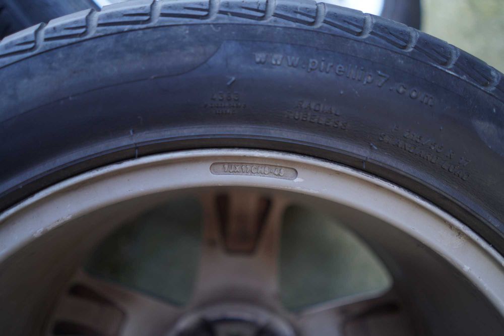 Продавам джанти Пежо 407