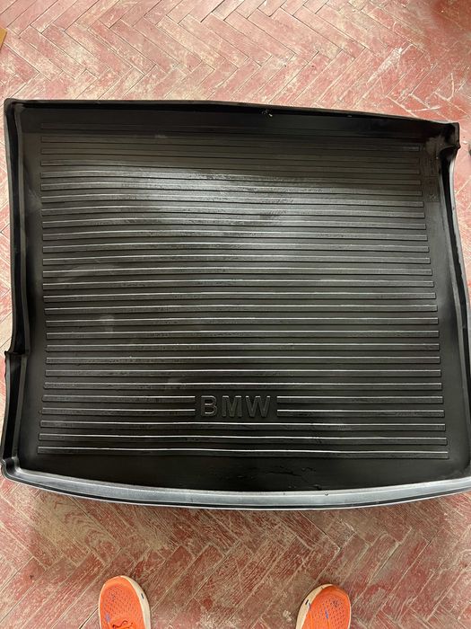 Резервна гума комплект BMW X6 18 цола (нов) + постелка за багажник