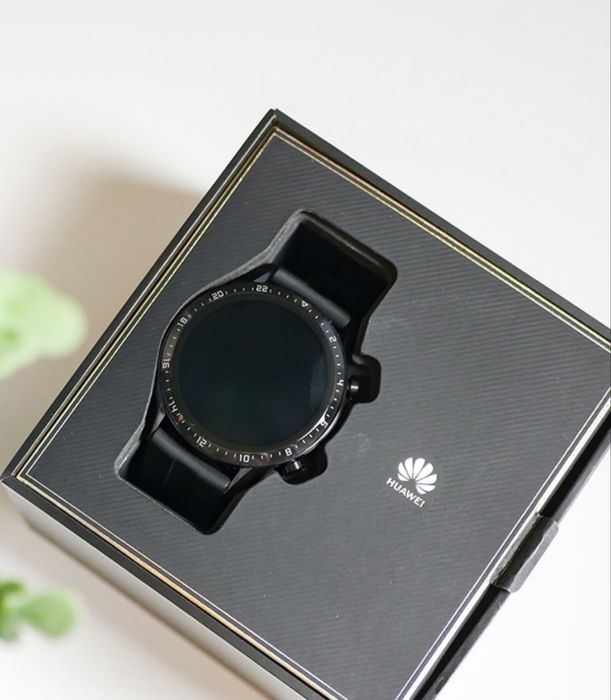 Huawei смарт часы