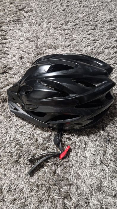 Casca de protectie pentru adulti , Negru, 58 - 61 cm

Informatii:
 Des