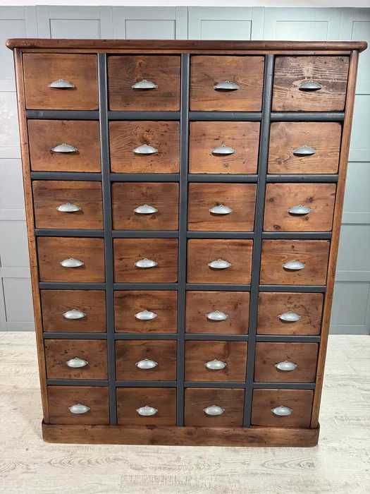 Индустриален шкаф Български Р447-Д