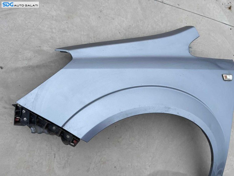 Aripa Stanga Fata Opel Zafira B 2005 - 2014 Cod 13124997 [Z0207]