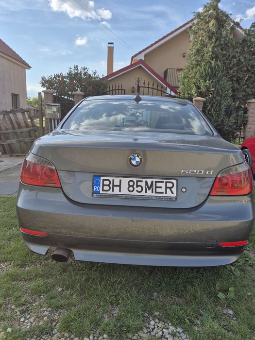 Vand BMW seria 5, an fabricatie 2006, stare buna functionare. Detalii la nr tel 0751098394, 0744479669