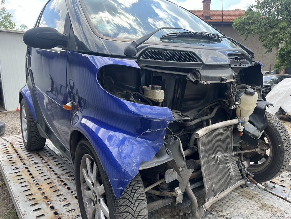 Smart ForTwo на части