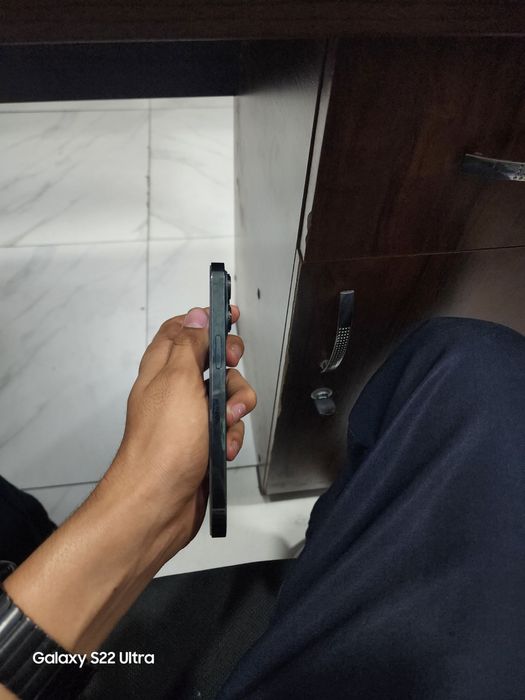 Srochna Iphone 13 pro karopka dakument bor 256 gb 2 ta simkartali