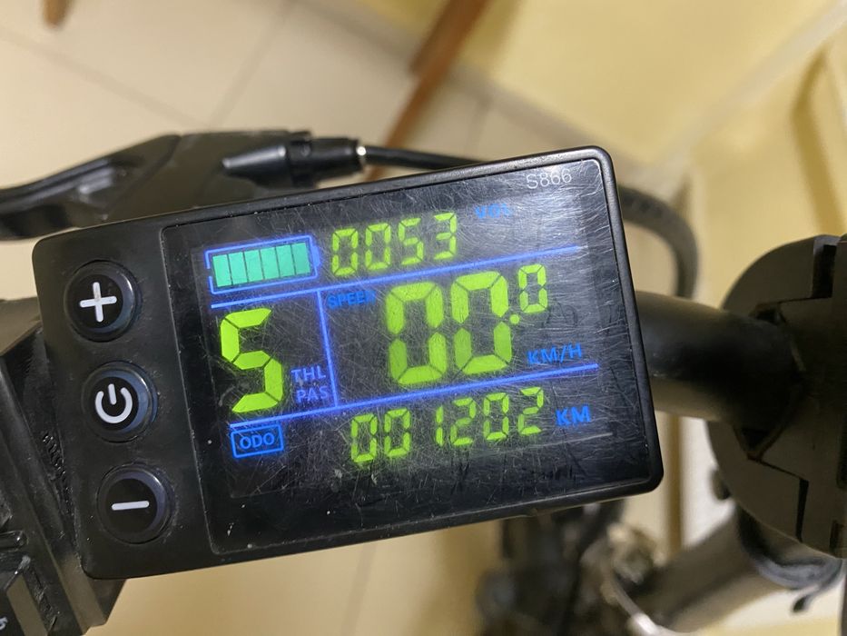 Сатылады  срочно