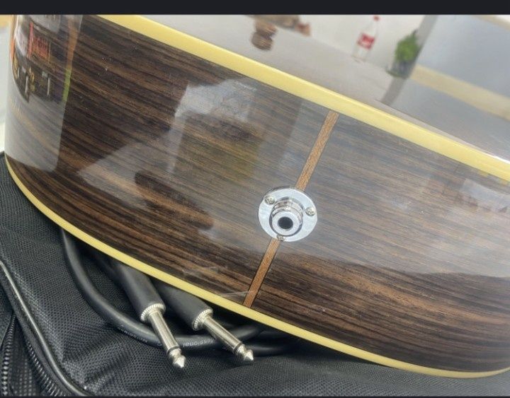 Yamaha FGX830C элекстро