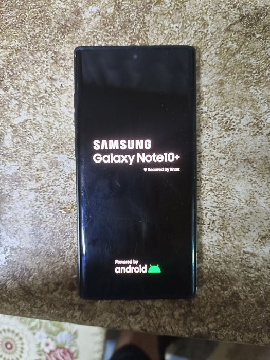 Флагман Samsung Note 10+