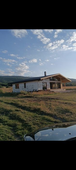 УПИ , 611 кв.м. на 1-ва линия с уникална гледка към яз. Батак, и основния асфалтен път.  Мест. Еньов камък.Единствен и уникален!