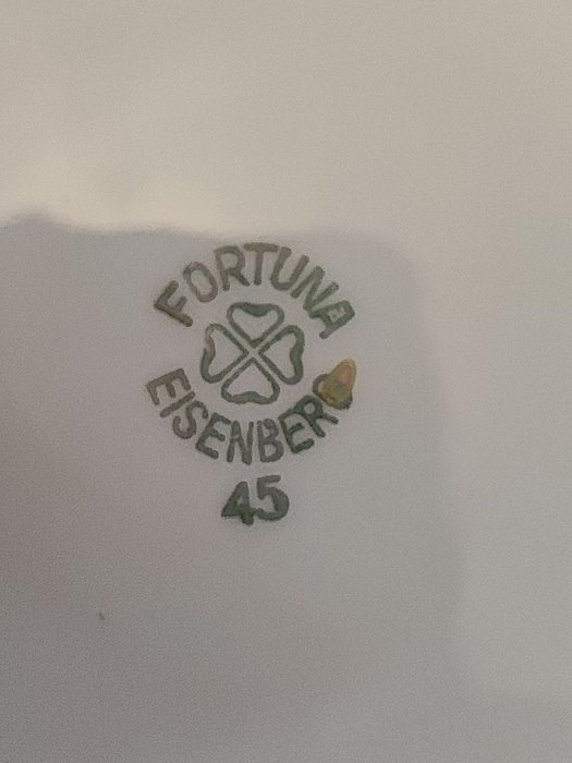 Винтаж: тарелка Конаково и большая салатница Айзенберг ( с утратами)