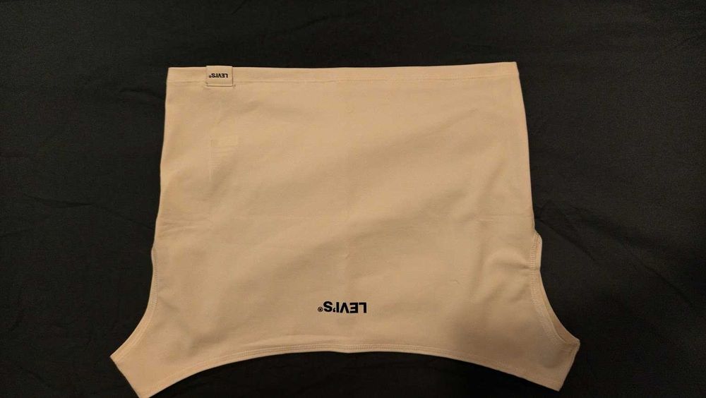 Levi's - Нов топ с паднали рамена, размер М