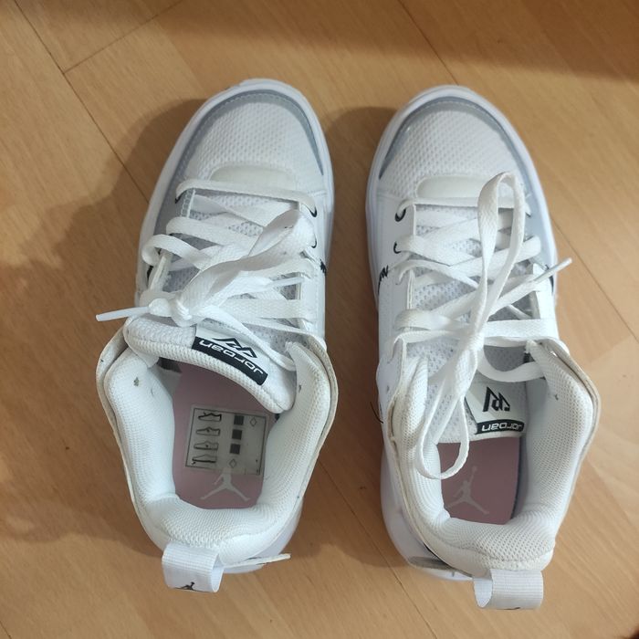 Детски маратонки Nike Jordan