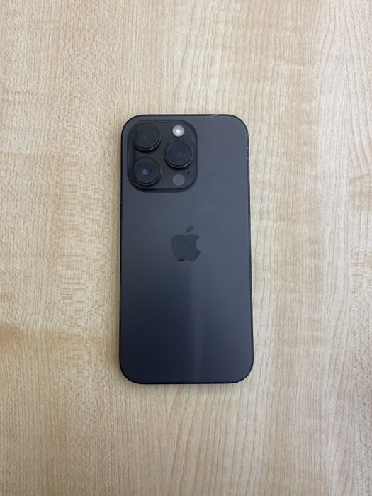 iPhone 14 Pro в идеальном состоянии