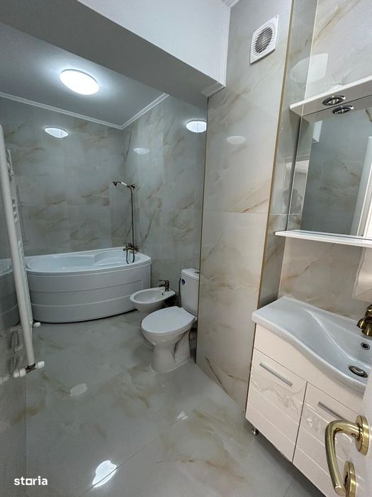 3 CAMERE cu parcare - TOMIS PLUS