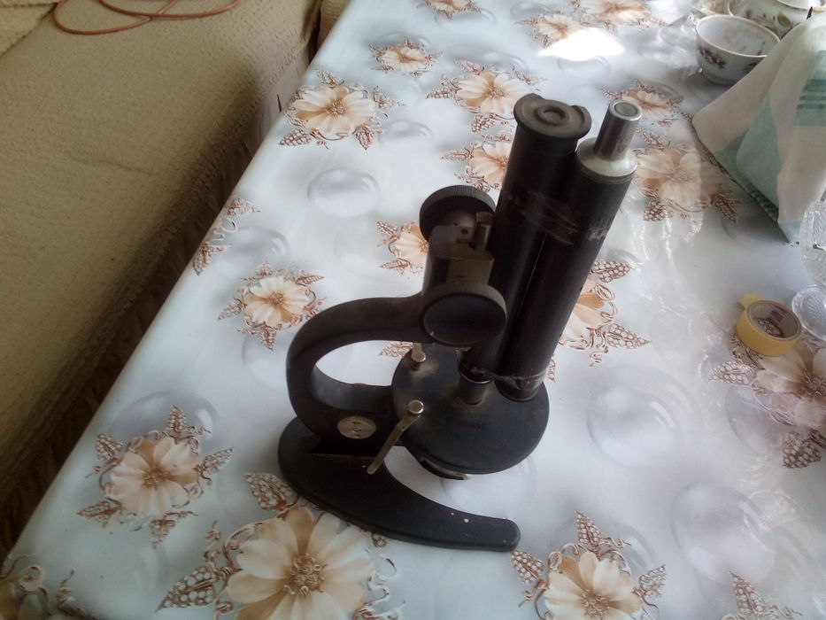 Микроскоп советский