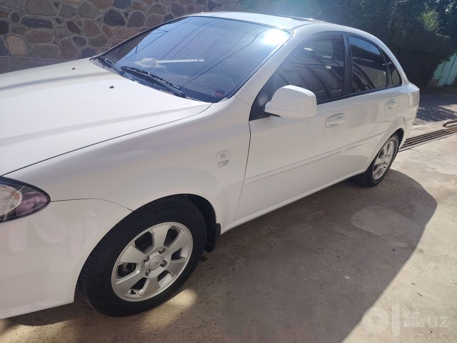 Автомобиль Gentra