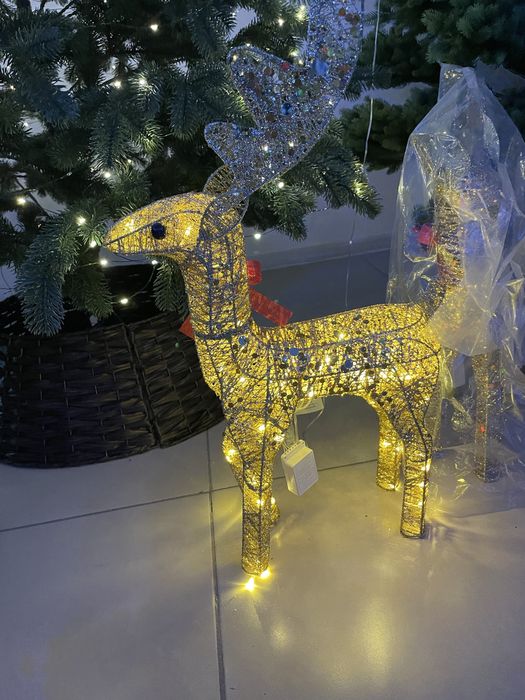 Одень к Новому году новые! Дом быта 2 этаж