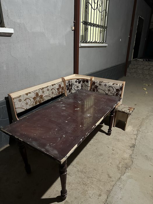 Кухонный уголок + стол