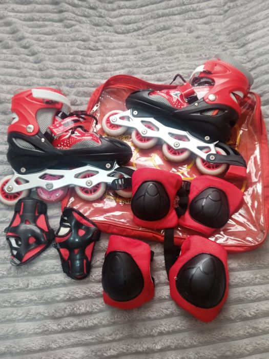 Продам роликовые коньки