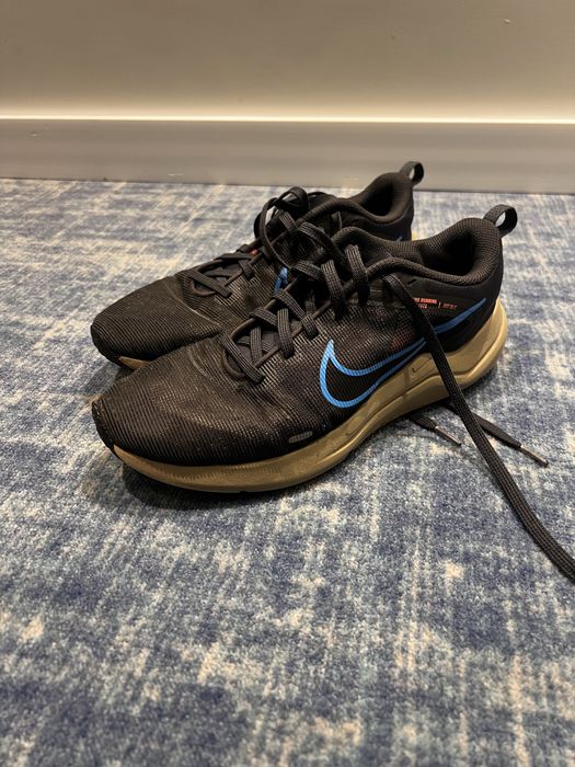 Adudasi nike marimea 41.5