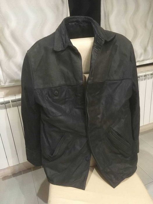 Кожено яке, естествена кожа, много добре запазено.