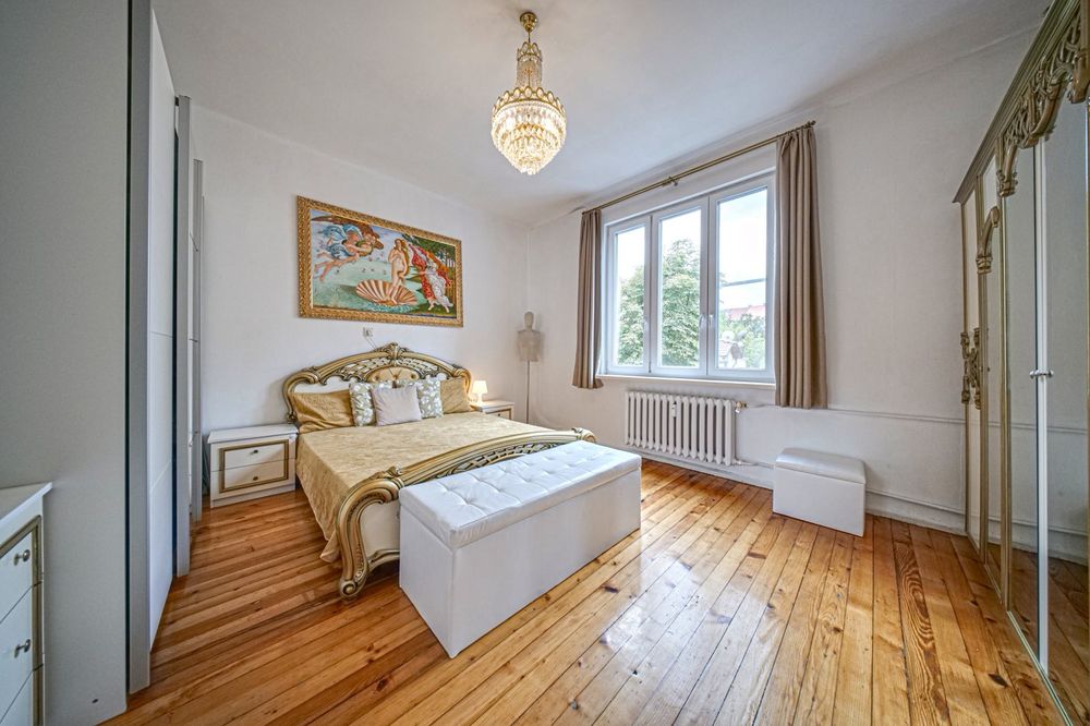 Продава се Тристаен апартамент в София, Център - 110 кв.м за 2759 €/кв.м - Снимка #5
