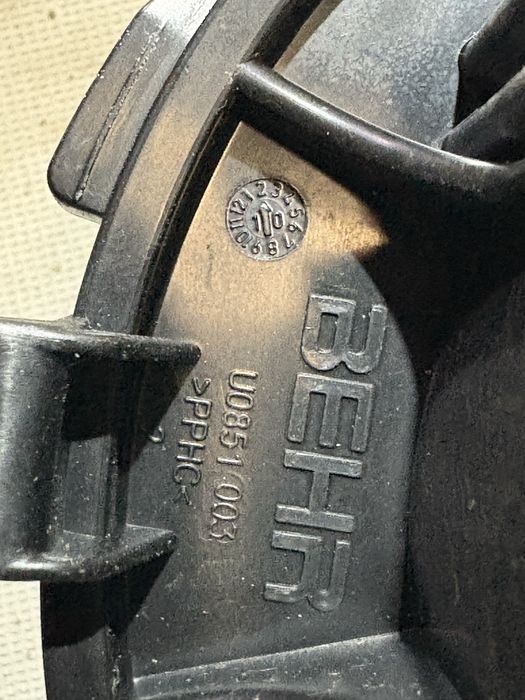 Audi A4 B8 Вентилатор и реостат парно