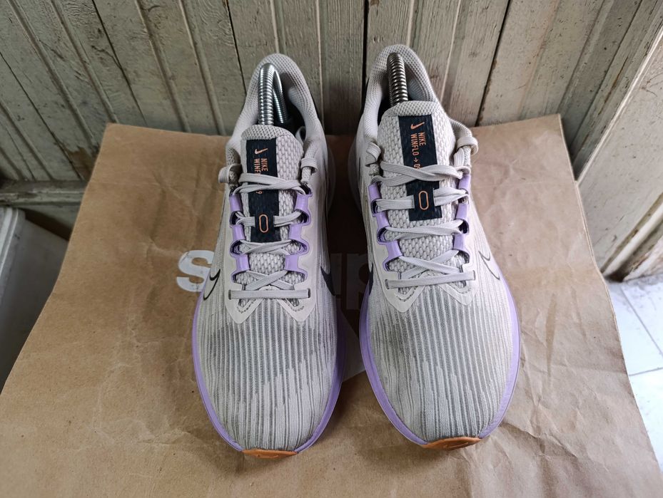 ''Nike Air Winflo 9''оригинални маратонки 39 номер