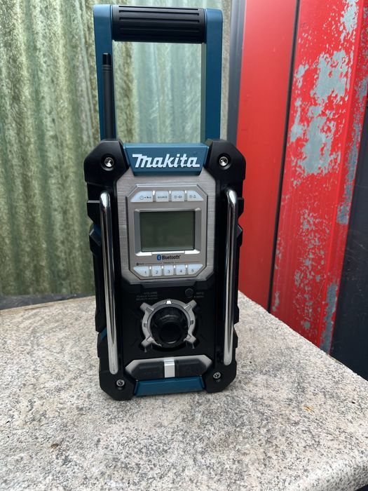 Vand radio santier Makita DMR 108 N model 2023/2024