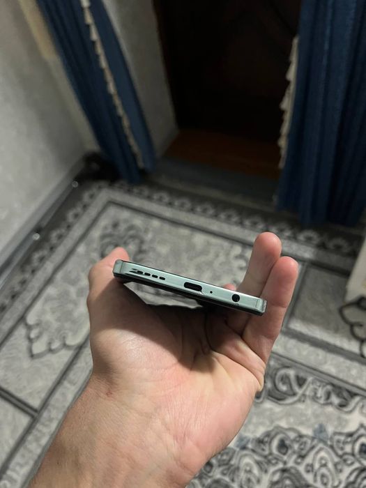 Infinix Hot 40 Pro 256G srochna sotiladi