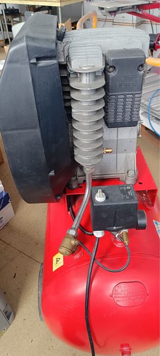 Compresor Newco Italia 270l, trifazat