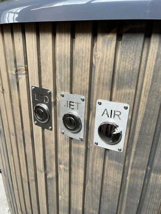 Джакузи с вградена печка на дърва