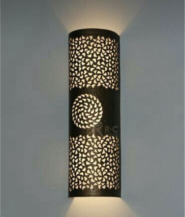 Светильник металлический