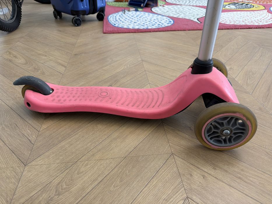 Самокат 3-х колесный Globber Foldable Lights