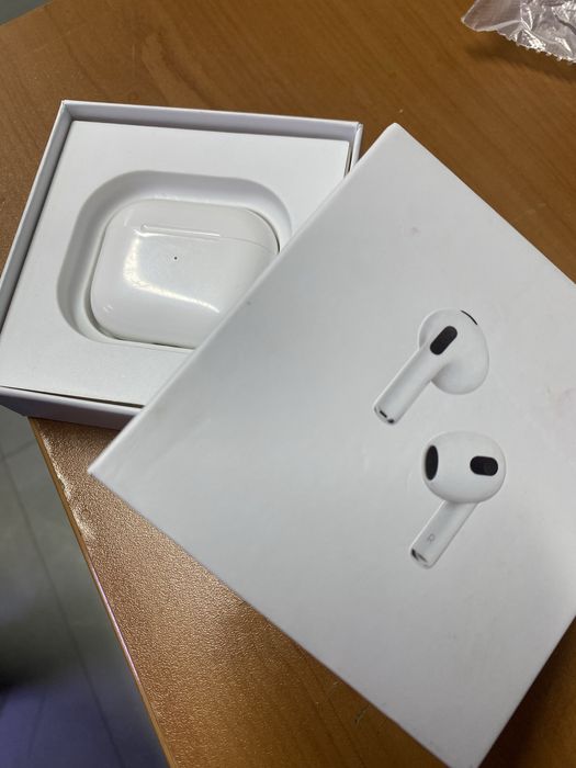 Айрподс 3 оригинал