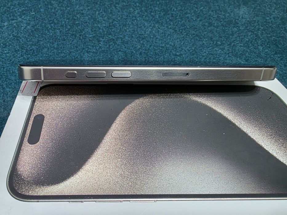 IPhone 15 pro max 256