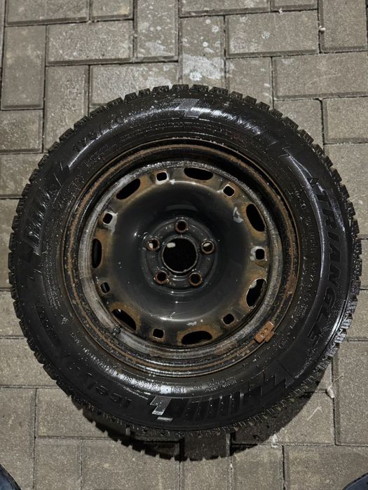 Срочно продам шипы с дисками