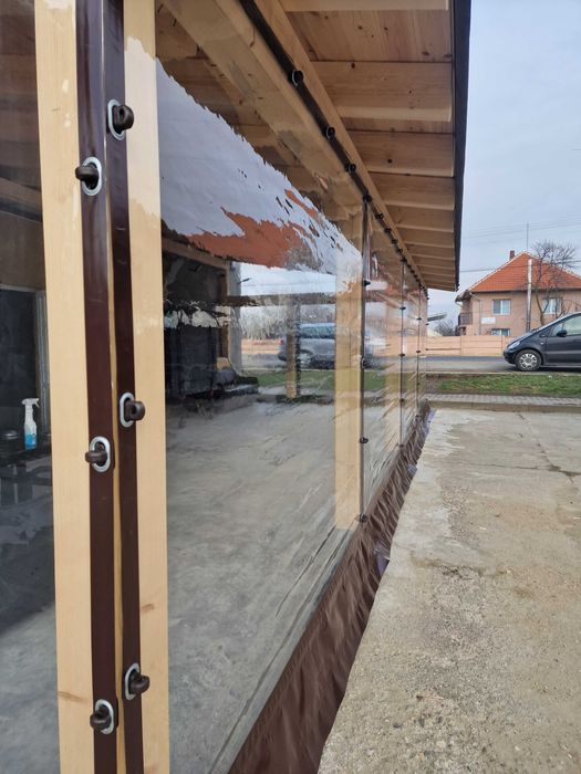 Folii de inchidere si protectie terase