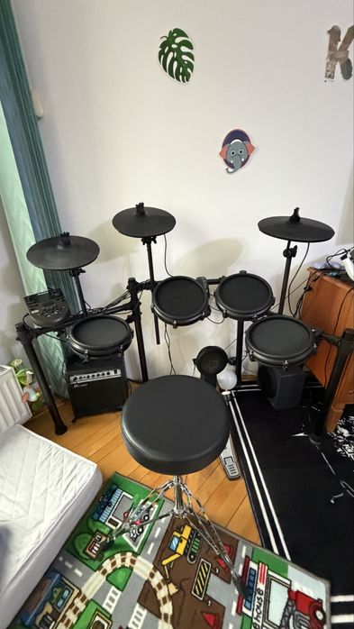 Tobe electronice alesis nitro mesh kit